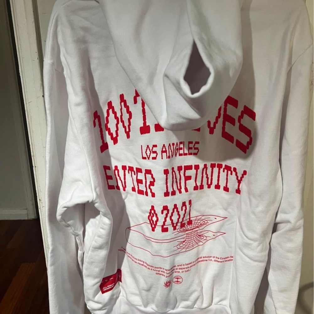 100Thieves ENTER INFINITY HOODIE Size L- WHITE BRAND NEW!
